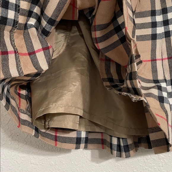 Burberry Plaid Skirt with Buckle Accents - Picture 3 of 14